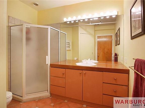 3rd image of 407 E 91st St APT 3E
