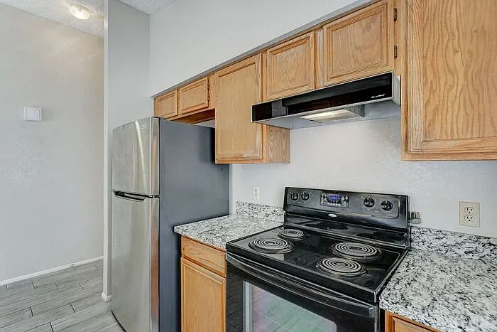 7040 W Olive Ave #12 — Photo 12