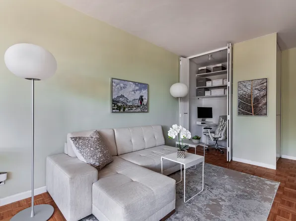 555 Kappock Street image 7 of 9