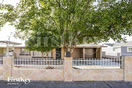 3021 W Camelback Rd Photo 1