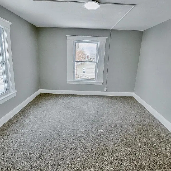 61 Thorp St #3R