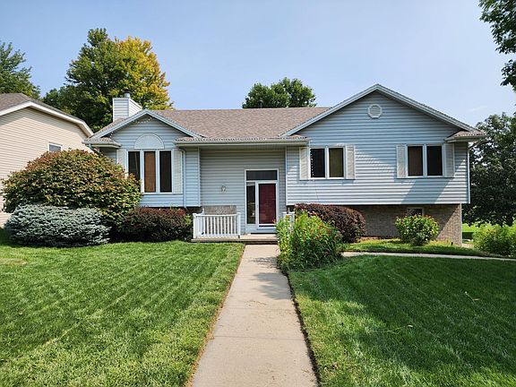 3rd image of 1735 S 170th St
