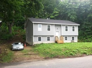 59 Cottage St, Athol, MA 01331