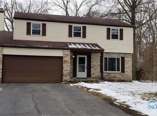 6035 Pebble Stone Rd, Sylvania, OH 43560