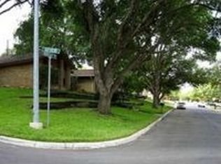 9314 Northbend St, Windcrest, TX 78239
