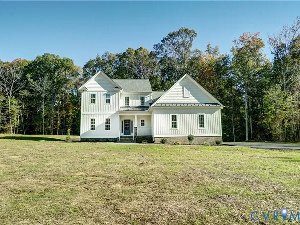 1044 Holly Stone Dr, Mechanicsville, VA 23111