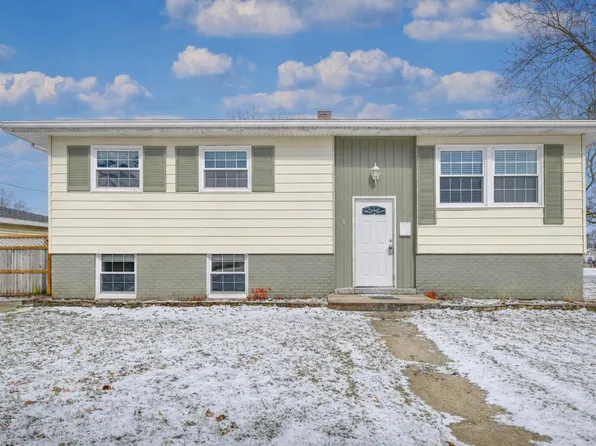 819 N Oakwood St, Griffith, IN 46319