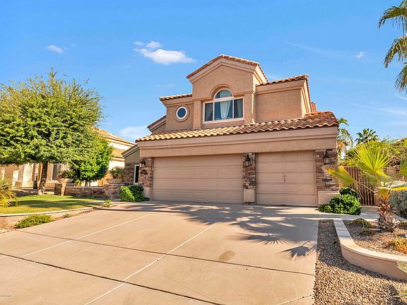 3rd image of 3358 E Tanglewood Dr