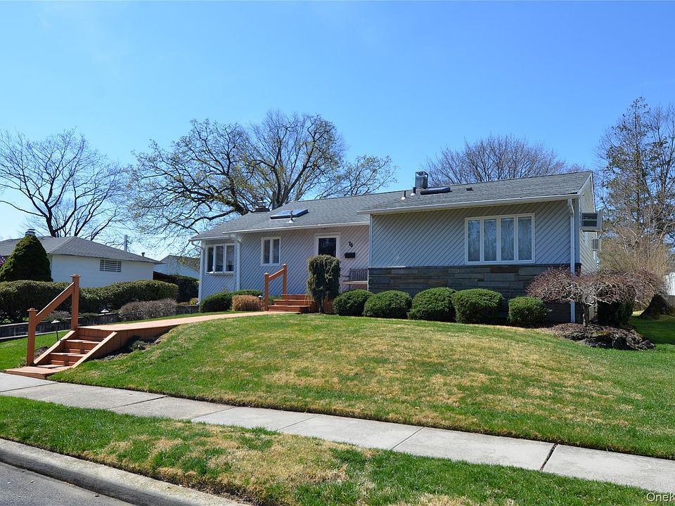 1st image of 76 Diamond Drive