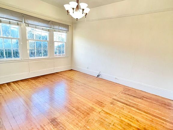 2nd image of 3306 California St Unit 3306