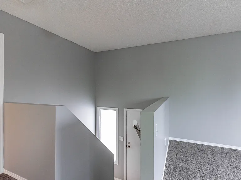 102 Oak Ave #102B — Photo 2