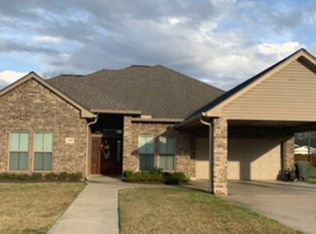 3255 Yasmine Dior St, Beaumont, TX 77705
