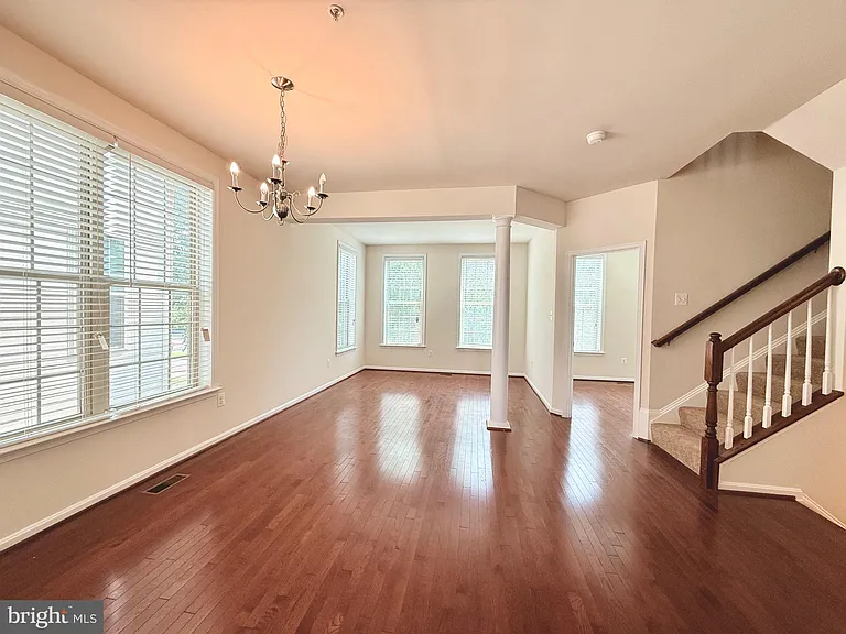8912 Tower Pl — Photo 17
