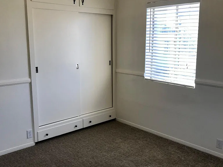 1321 Sapphire Ave — Photo 22