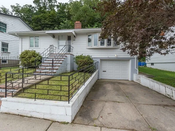 118 Cook Ave, Chelsea, MA 02150