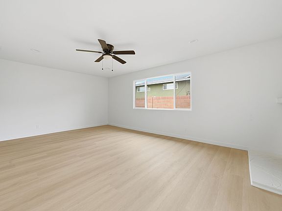 4th image of 1172 N Shattuck St APT C