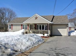 18 Mount View Dr, Clinton, MA 01510