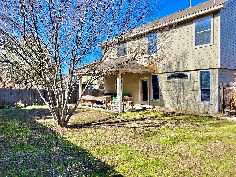 2203 Hazen Ln — Photo 13