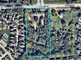 41295 W 14 Mile Rd, Novi, MI 48377