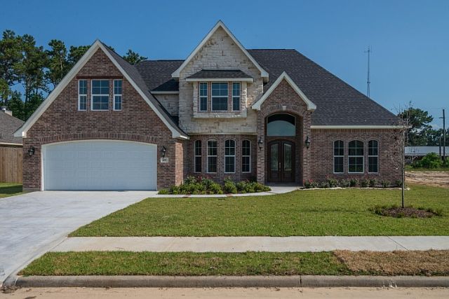 1st image of 107 King Palms Way