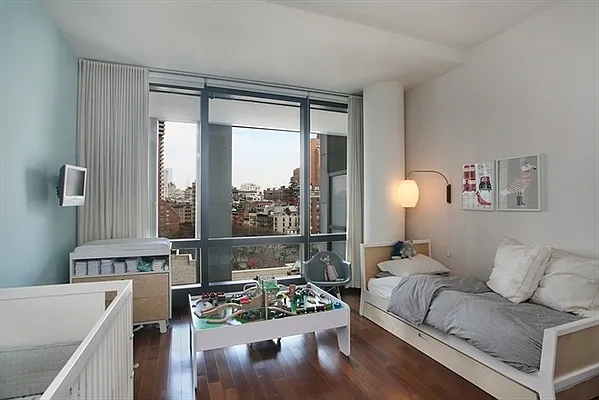 Sold by Nest Seekers International | media 7