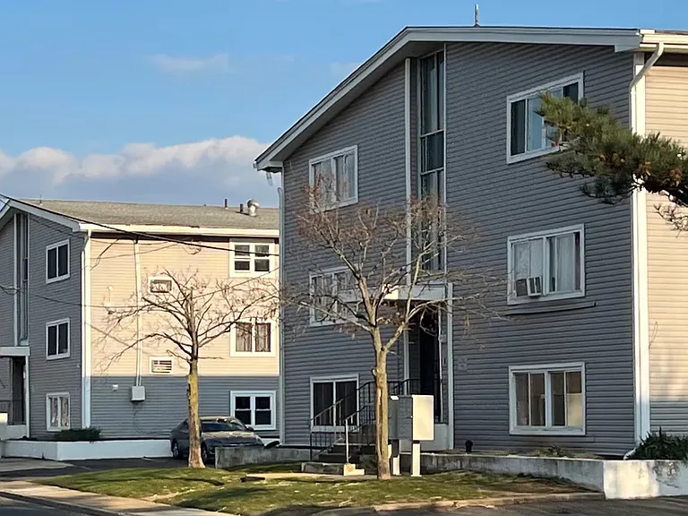 520 Beachway Ave #1B — Photo 9
