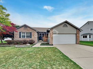 464 E Quail Wood Ln, Westfield, IN 46074