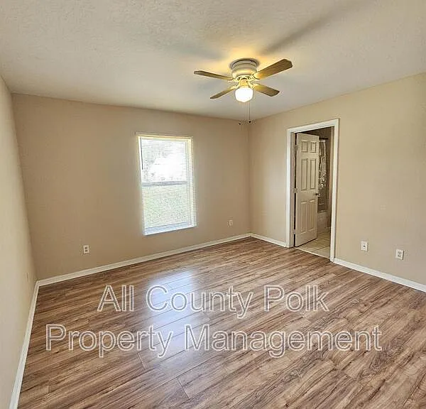 1254 34th St NW — Photo 5