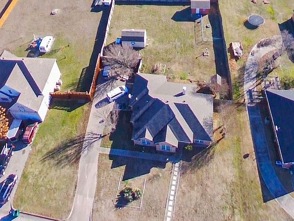 4th image of 5109 Creek Crossing Dr