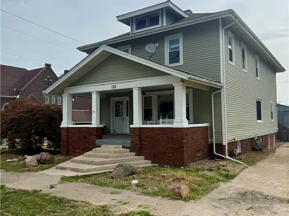 132 N Walnut St, Maroa, IL 61756
