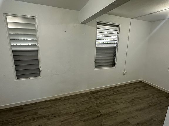 4th image of 678 Private Road Dm