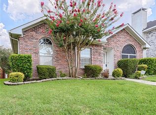 2133 Falcon Ridge Dr, Carrollton, TX 75010