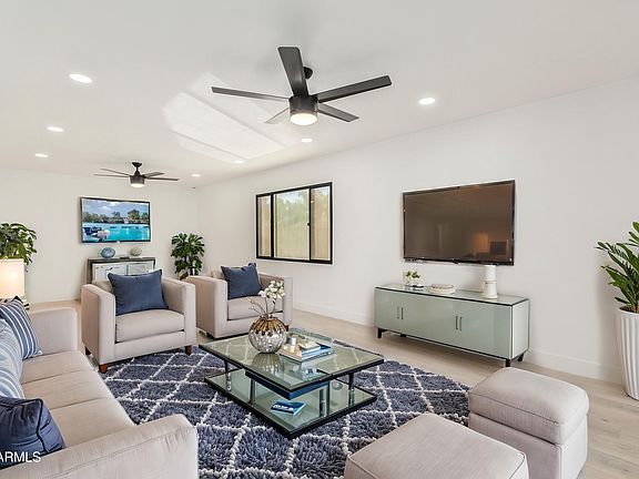 3rd image of 6425 W Campbell Avenue