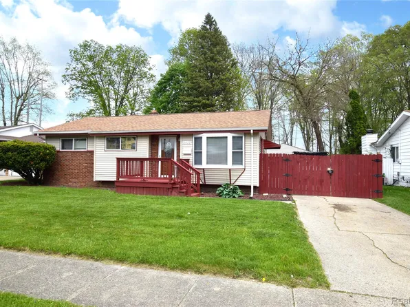 6022 Sally Ct, Flint, MI 48505