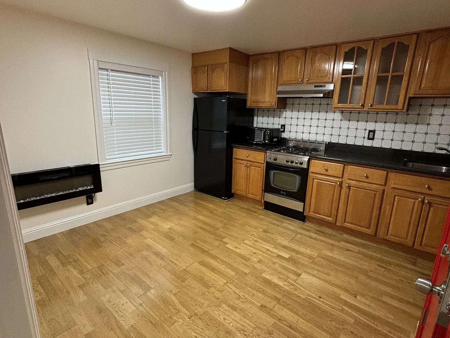 1 bed, 500 sqft, $1,495 — Photo 1