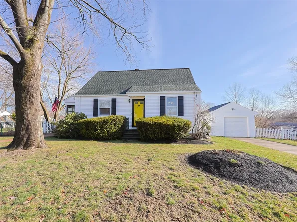 77 Johnson St, North Attleboro, MA 02760