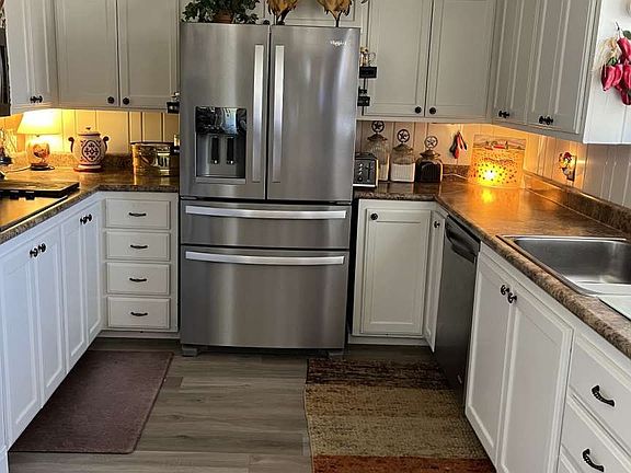 4th image of 3212 40th St