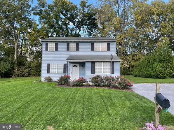 4089 Parkside Ct, Mount Joy, PA 17552