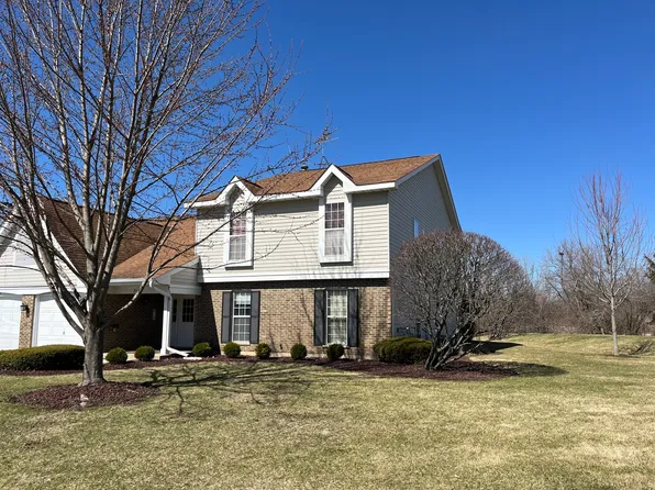 311 N Creekside Trl, McHenry, IL 60050