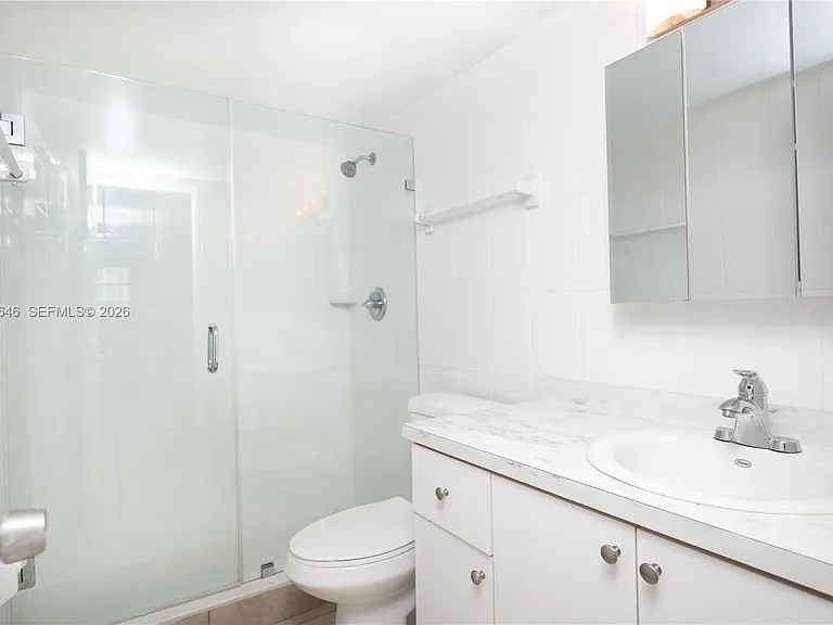 500 NE 26th St #5D — Photo 16