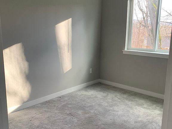 4th image of 2803 Undine St