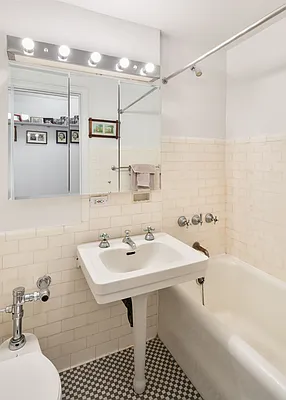 Sold by Compass | media 26