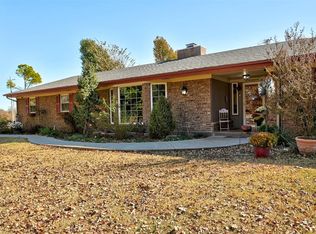 704 E Main St, Tuttle, OK 73089