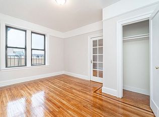 22-6 38th St #3C, Astoria, NY 11105