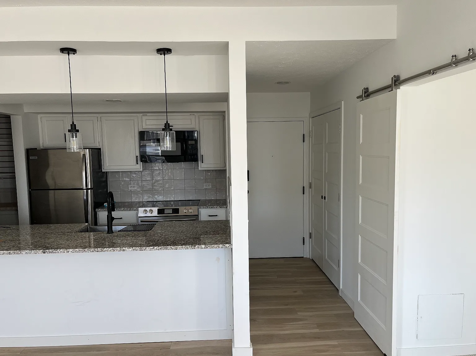 1 bed, 675 sqft, $1,250 — Photo 3