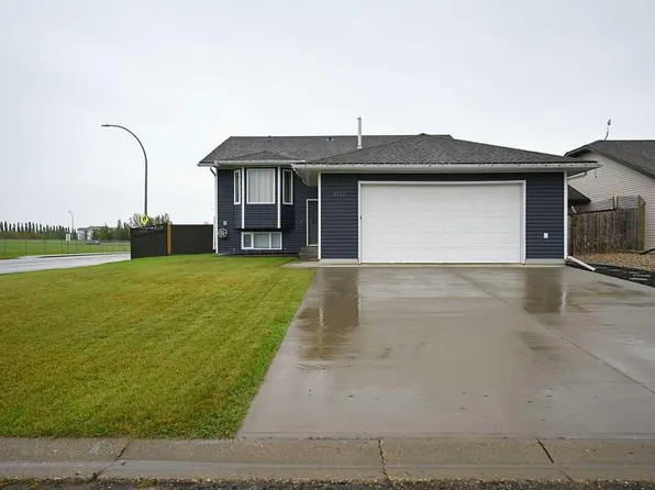 2711 S 46th Ave, Athabasca, AB T9S 1N4