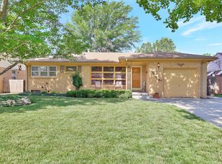 2319 S Alameda Pl, Wichita, KS 67211