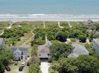 204 Palm Blvd, Isle Of Palms, SC 29451