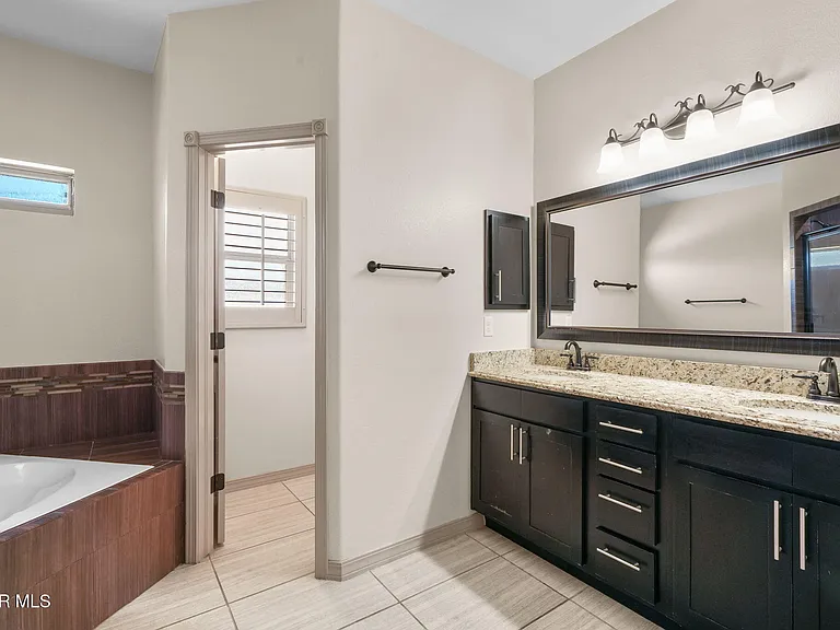 3138 Red Maple Dr — Photo 26