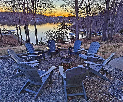 1037 Contentment Ln Photo 1